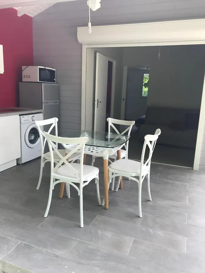 Chalet Bungalow Lolotte Et Dom Villa Sainte-Anne  Guadeloupe